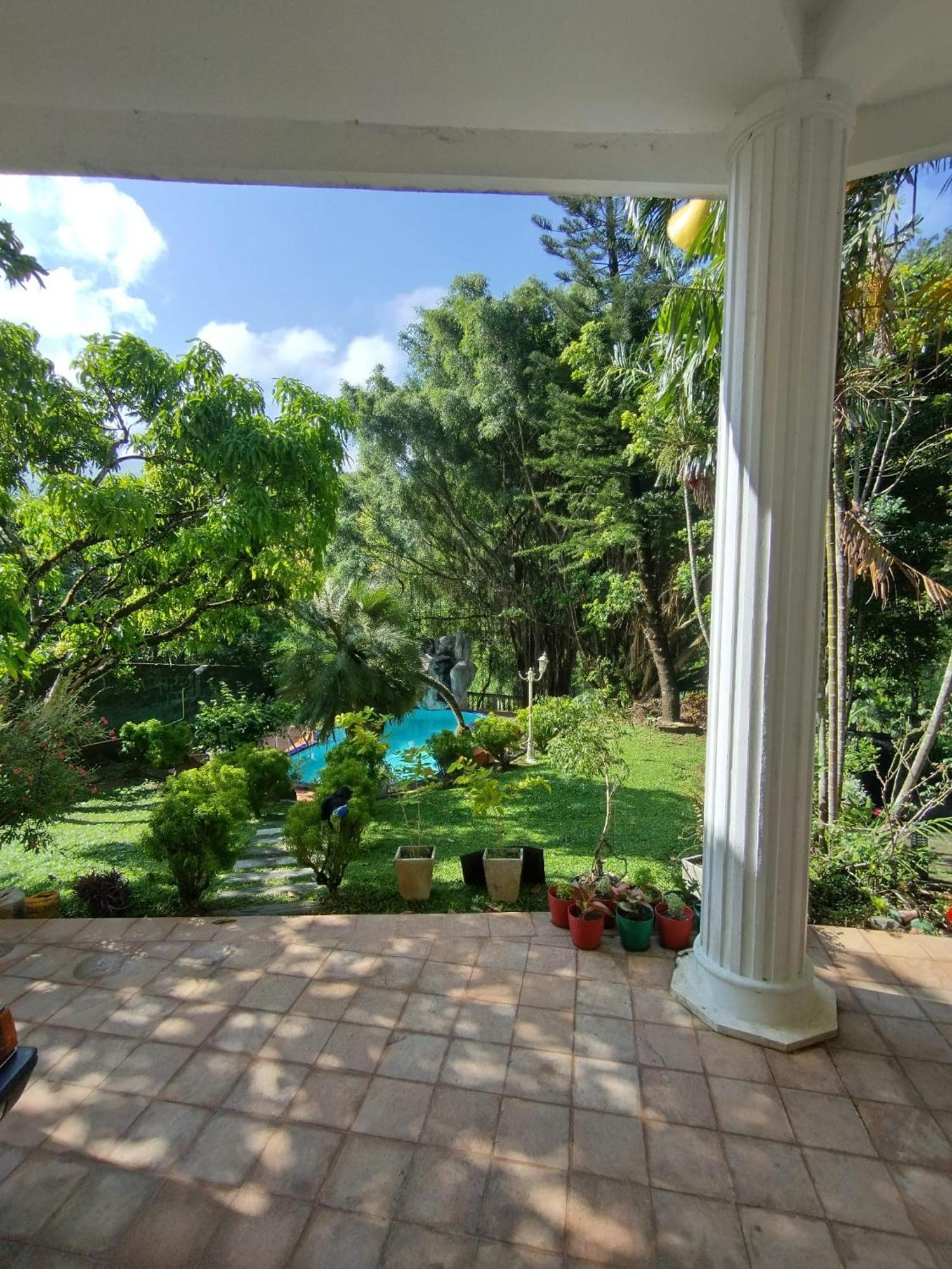 Chaminrich Villa Канді Екстер'єр фото